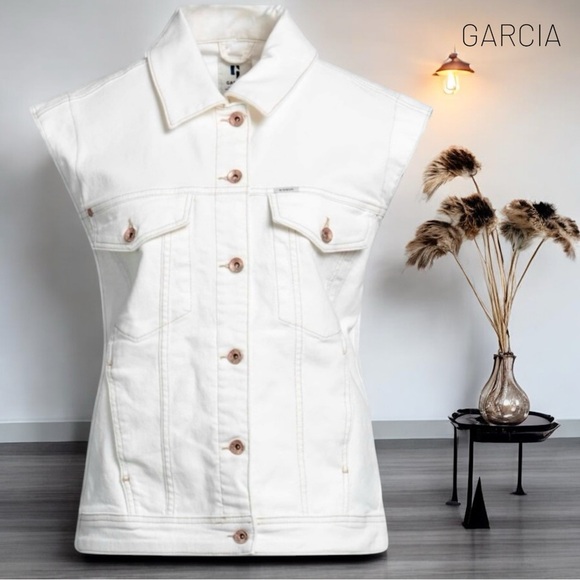 GARCIA Ivory Denim NWT Vest Jacket - Picture 1 of 6